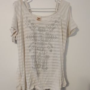 White tank with cover